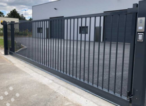 portail industriel acier coulissant