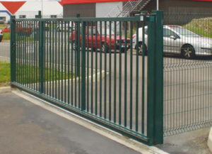 portail industriel acier coulissant